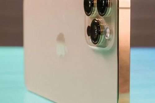 Mẫu iPhone mang họ Pro đáng giá cho ngân sách dưới 9 triệu đồng