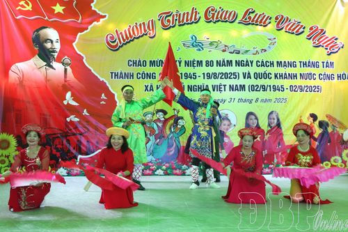 Giao lưu văn nghệ chào mừng 80 năm Cách mạng Tháng Tám và Quốc khánh 2/9