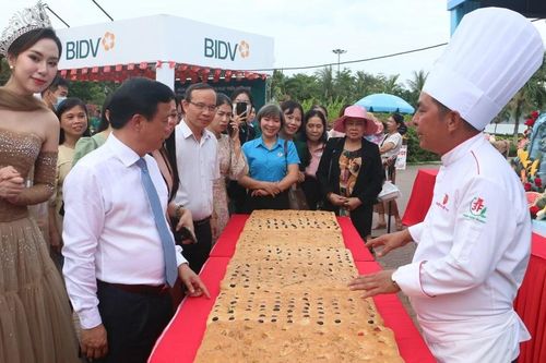 Đặc sắc 'Món ngon từ đất Bazan và Biển'