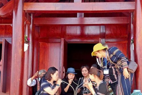 Tạo thương hiệu du lịch từ văn hóa dân tộc thiểu số