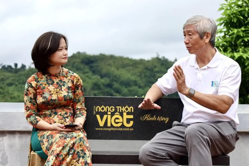 Nhà báo Nguyễn Đức Quang: 'May mắn của tôi phải được trả lại cho đồng đội'