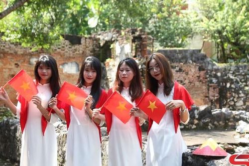 Tự hào và lan tỏa tình yêu Tổ quốc