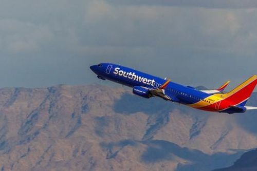 Southwest Airlines bắt đầu khai thác máy bay đầu tiên với rào chắn buồng lái phụ