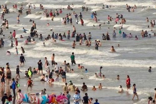 TP.HCM: Du khách đổ về Vũng Tàu, Long Hải, Hồ Tràm nghỉ lễ Quốc khánh 2/9