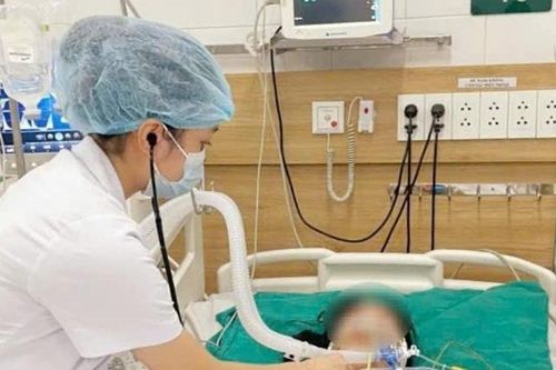 Tiêm botox làm đẹp sai cách, 2 người phụ nữ liệt toàn thân, suy hô hấp