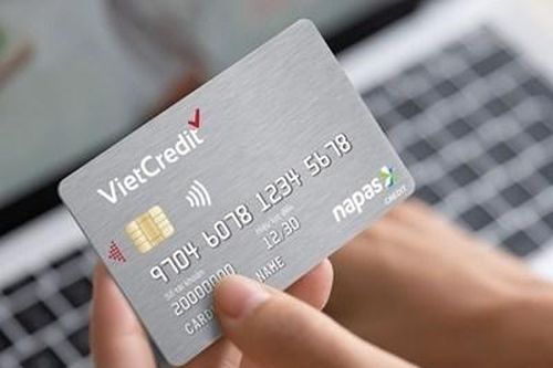 VietCredit (TIN): Lãnh đạo bị phạt vì giao dịch cổ phiếu không báo cáo, lợi nhuận 6 tháng lập kỷ lục nhưng nợ xấu ở mức báo động