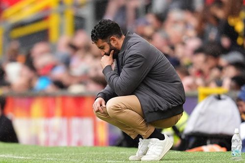 HLV Ruben Amorim nói lý do không dám xem Bruno Fernandes đá phạt đền