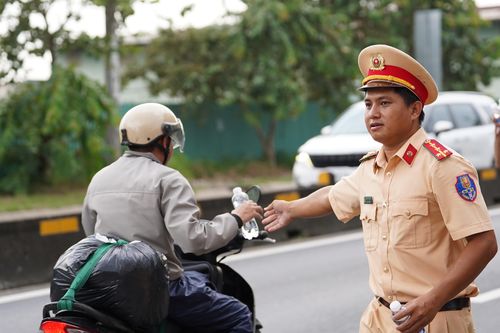 CSGT TP.HCM hướng dẫn lộ trình thay thế tránh kẹt xe sau kỳ nghỉ lễ 2/9