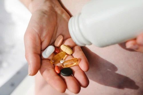 Thời điểm nào trong ngày uống vitamin tổng hợp là tốt nhất?