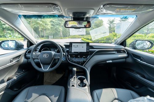 Toyota bị kiện vì hệ thống bluetooth, đền bù khách 7.000 USD/người