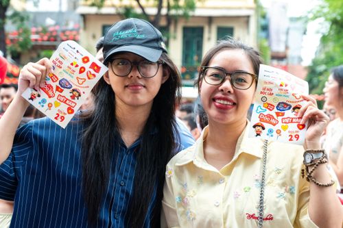 'Nụ cười Việt Nam' lan tỏa tại Lễ hội Độc Lập ở Hà Nội