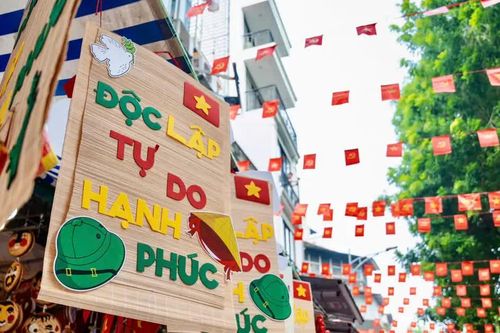 Từ con đường kháng chiến đến đô thị thông minh hôm nay