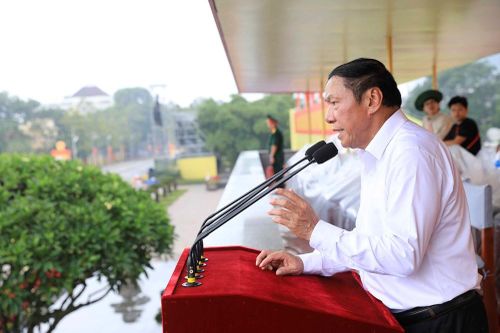 Bộ trưởng Nguyễn Văn Hùng kiểm tra, nghiệm thu hệ thống âm thanh phục vụ Lễ kỷ niệm, diễu binh, diễu hành 80 năm Quốc khánh