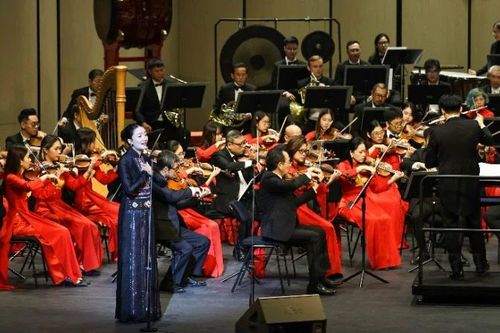 Bản giao hưởng mùa thu - hào khí linh thiêng của Tổ quốc