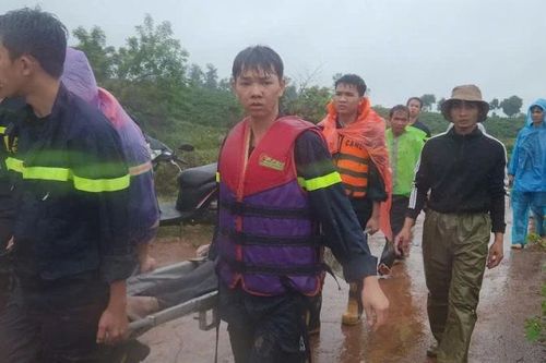 Gia Lai: Tìm thấy người phụ nữ bị nước cuốn tử vong khi qua đập tràn