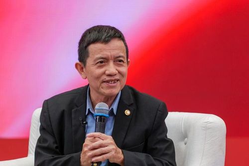 Phó Giáo sư, Tiến sĩ Nguyễn Mạnh Hà: 'Lịch sử là hành trang để người trẻ tự tin bước tới tương lai'