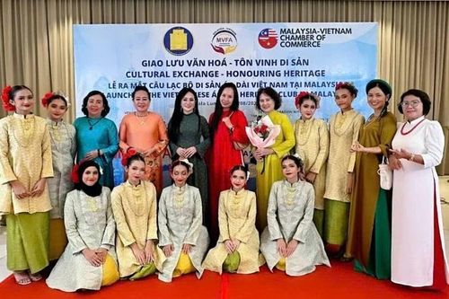Góp phần làm giàu thêm kho tàng văn hóa ASEAN