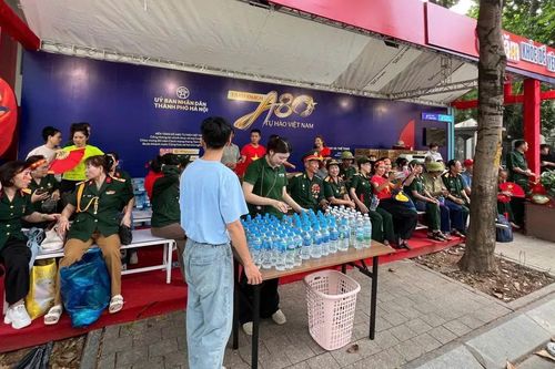 15 'Trạm khách A80: Tự Hào Việt Nam' điểm dừng chân lý tưởng cho đồng bào xem diễu binh, diễu hành