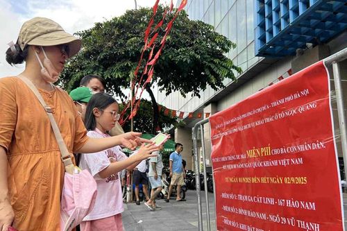Thêm điểm trông xe miễn phí tại ga Cát Linh phục vụ người dân ngày Quốc khánh