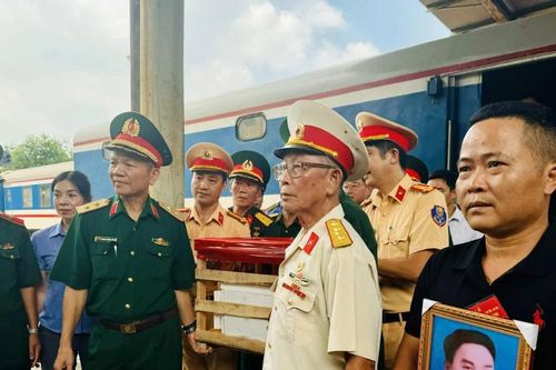 Tìm lại danh tính liệt sĩ và nỗi niềm những người đang sống