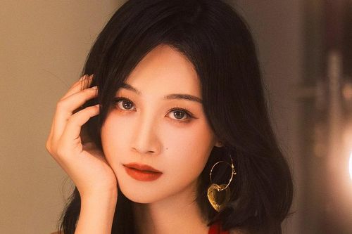 Nữ diễn viên bị Dương Mịch dằn mặt