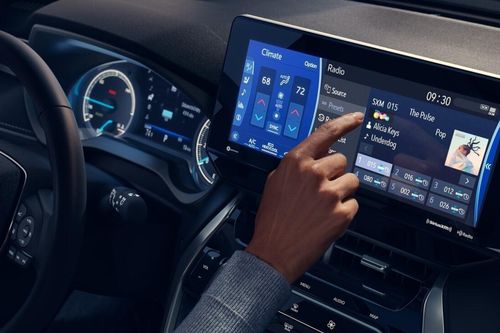 Lỗi hệ thống Bluetooth, nhiều chủ xe Toyota được hãng đền bù gần 180 triệu đồng