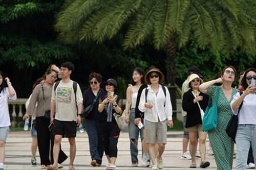 An Giang thu hơn 142 tỉ đồng từ du lịch trong ngày đầu nghỉ lễ