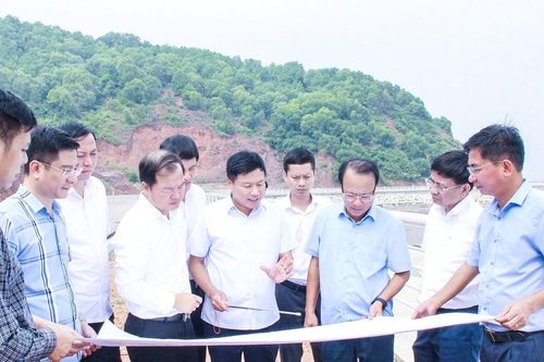 HĐND tỉnh Nghệ An nỗ lực làm tốt trách nhiệm cơ quan dân cử, thúc đẩy kinh tế - xã hội tỉnh nhà phát triển