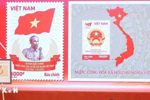 Lan tỏa tinh thần yêu nước bằng những sản phẩm đặc trưng của Bưu điện