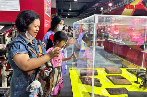 Khắc họa dấu ấn văn hóa, tri thức dân tộc từ truyền thống đến kỷ nguyên số