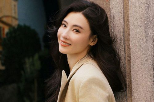 Hành động ghi điểm của Trương Bá Chi