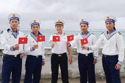 Lời nhắn gửi tình yêu Tổ quốc thiêng liêng từ cán bộ, chiến sĩ Trường Sa