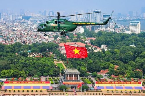 Mong có biểu tượng ngày 2.9.1945 tại quảng trường Ba Đình