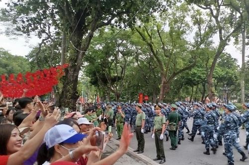 Chủ tịch Hà Nội kêu gọi hỗ trợ nhân dân, du khách dịp Quốc khánh 2/9