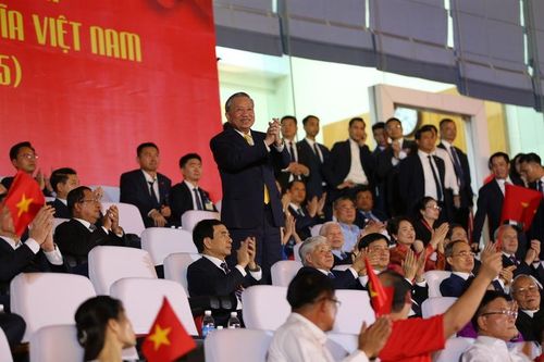 Tổ quốc tôi, chưa đẹp thế bao giờ!