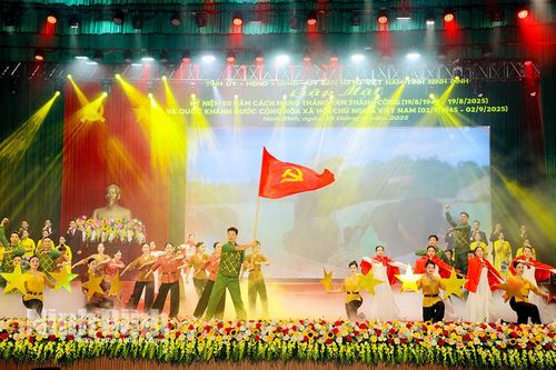 Cán bộ, đảng viên và Nhân dân trong tỉnh hướng về ngày Quốc khánh 2/9