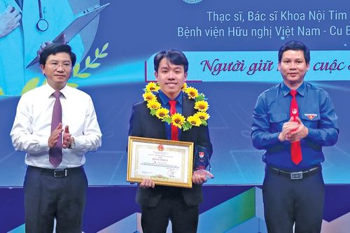 Ngọn lửa tuổi trẻ giữa thời đại mới