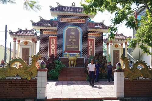 Từ làng chiến đấu đến làng kiểu mẫu