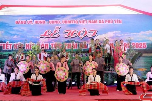 Lễ hội Tết Xíp xí dân tộc Thái Phù Yên