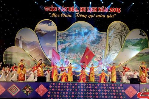 Ấn tượng chương trình nghệ thuật 'Tâm tình miền đất Mộc Châu'
