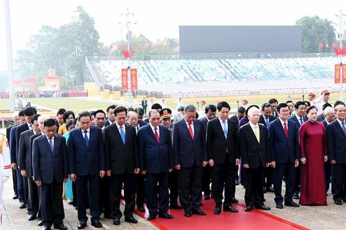 Lãnh đạo Đảng, Nhà nước vào Lăng viếng Chủ tịch Hồ Chí Minh nhân kỷ niệm 80 năm Quốc khánh 2/9