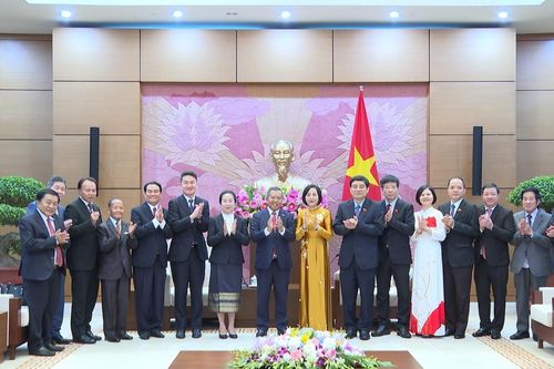 Tiếp tục bồi đắp tình hữu nghị vĩ đại, đoàn kết đặc biệt Việt Nam – Lào