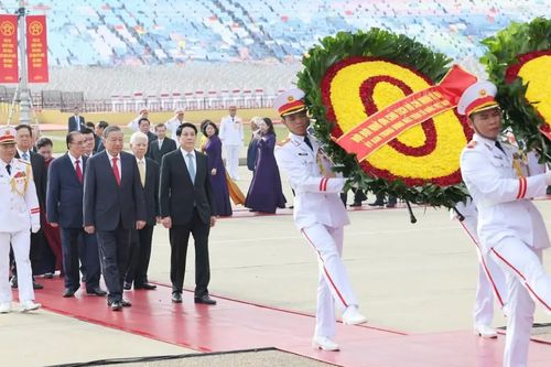 Trang nghiêm lễ viếng Bác tại Quảng trường Ba Đình