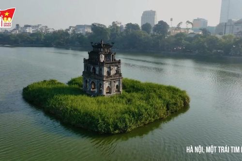 Hà Nội, một trái tim hồng