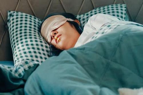 Thói quen khi ngủ giúp trẻ hóa làn da và chống mệt mỏi