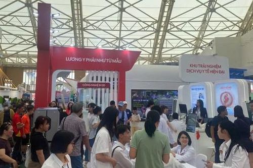 Gian Triển lãm Bộ Y tế thu hút hàng chục nghìn lượt khách thăm quan, trải nghiệm khám, tư vấn sức khỏe