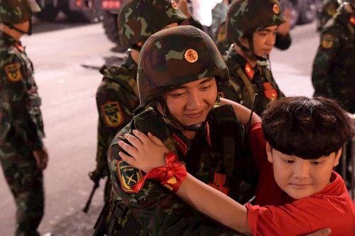 Thắm tình quân dân trong ngày Tết Độc lập