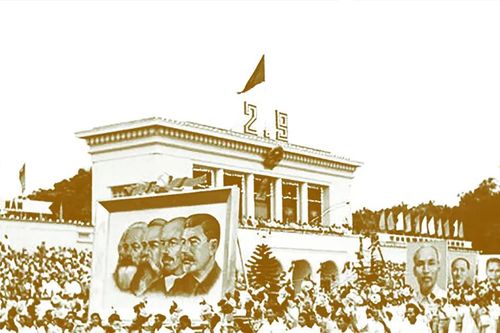 Nhớ Tết Độc lập xưa