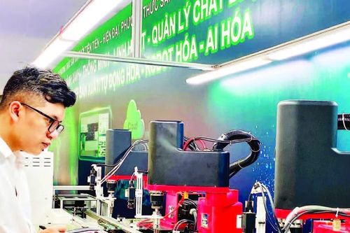Tạo xung lực phát triển khoa học-công nghệ