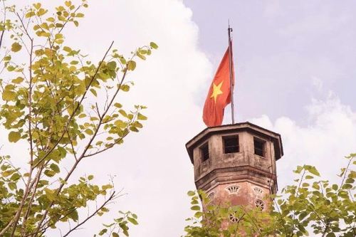 Những di tích ghi dấu mùa thu Cách mạng